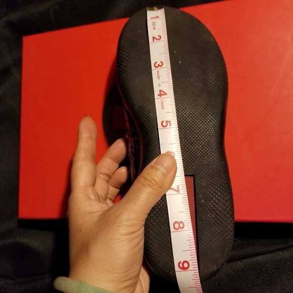 Prada Shoes - Picture 6 of 7